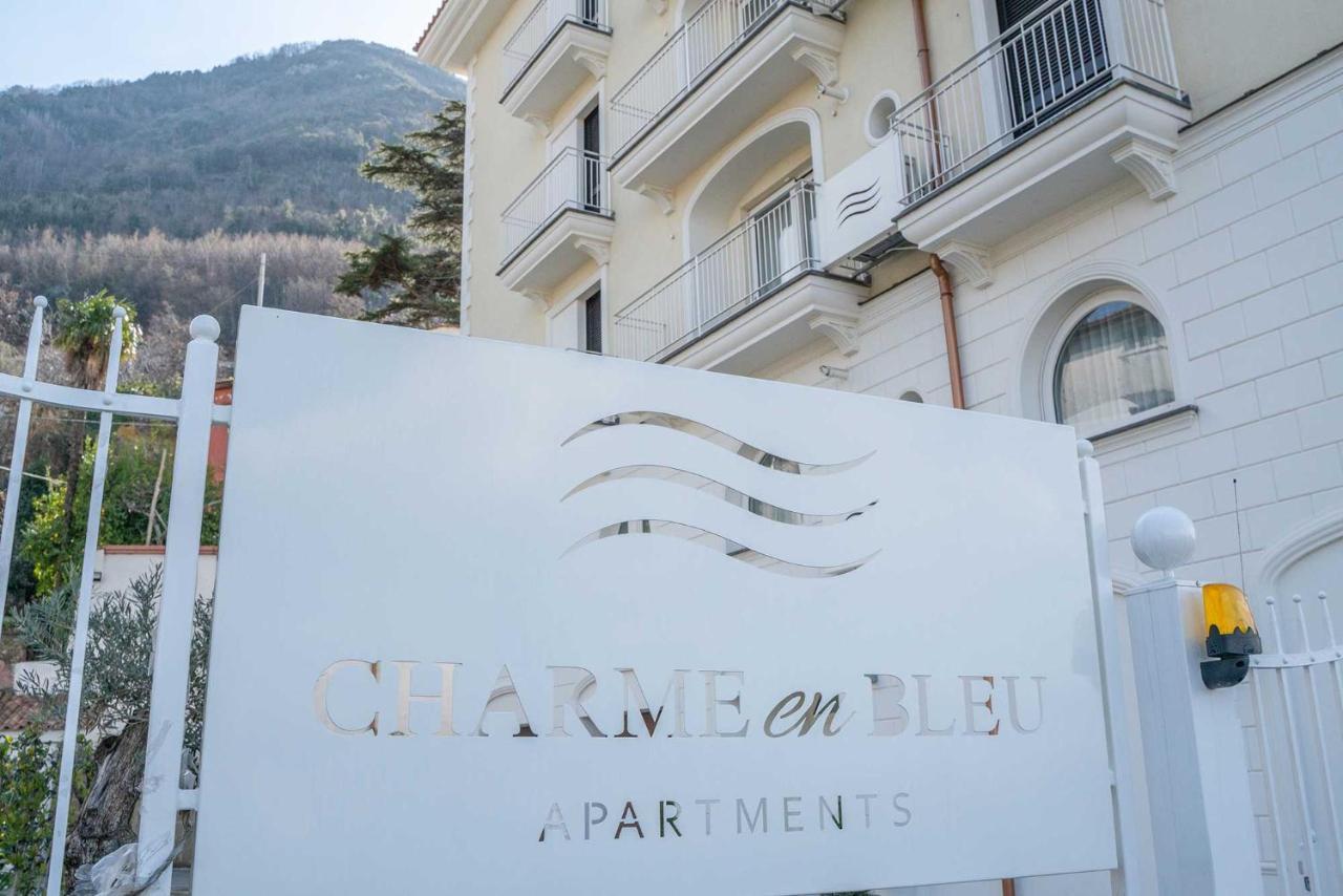 Charme En Bleu Aparthotel Castellammare di Stabia Exterior photo